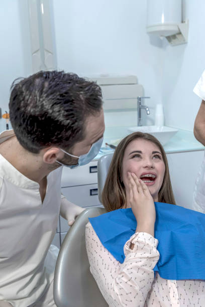 Best Broken Tooth Emergency  in Travilah, MD